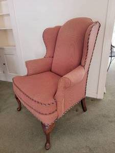 lot 49 image: Sherrill Furniture Wingback Armchair Pair