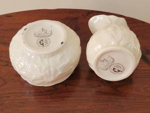 lot 31 image: Belleek Lotus Luster Creamer & Open Sugar