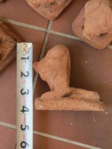 lot 80 image: Folky Pig Plantstands