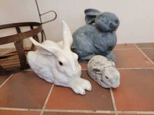 lot 81 image: Lucky Rabbit Dcor Collection