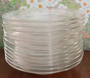 lot 65B image: Vintage Minimilist Glass Bowl Service for 12