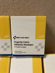 lot 55 image: Fingertip Bandages