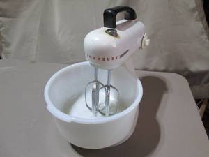 lot 57 image: Westinghouse metal base turn dial s...