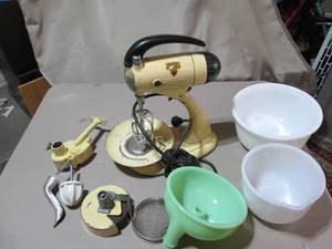 lot 74 image: Antique Metal Sunbeam stand mixer, ...