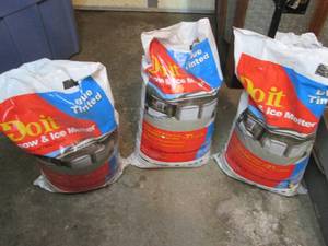 lot 78 image: (3) bags of snow and ice melt...