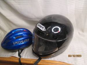 lot 224 image: Motorcycle helmet with face shield ...