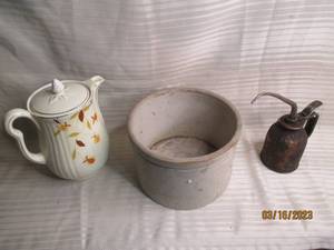 lot 245 image: Unmarked Stone Crock, antique Eagle...