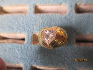 lot 293 image: gold tone ladies heart shaped faux ...