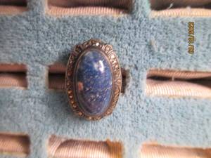 lot 298 image: Dainty sterling silver ladies ring ...