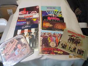 lot 106 image: Lot of vinyl records, see pictures ...