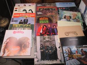 lot 108 image: Lot of vinyl records, see pictures ...