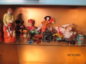 lot 119 image: Large collection of antique Asian T...