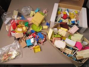 lot 149 image: Huge lot of assorted furniture and ...