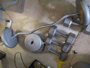 lot 5 image: Weight bar with weights and dumb be...