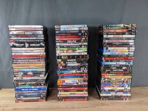 An Assorted Collection of DVDs Including The Green Mile, Blow, Ice Age, Crocodile Dundee and More   C