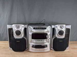 Vintage Panasonic CD Stereo System  C
