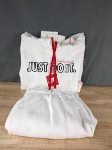 Nike Just Do It White Sweatshirt Hoodie XXL and White Sweatpants XL  C
