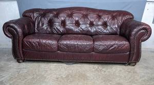 Lovely Full Size Leather-Looking Maroon Brown Sofa Couch S