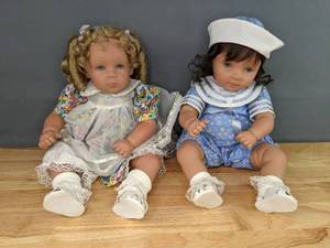 Pair of Adorable Vintage Blue-Eyed Pat Secrist Dolls 1995 X