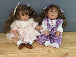 Vintage Adorable Pair of Pat Secrist Dolls 1993 and 1994 X