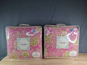 Matching Set of (2) Dena Home Pink Floral Twin Sized Comforters X