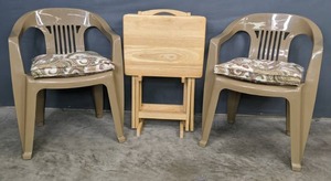 2 US Leisure Outdoor Chairs with Cushions and TV Tray Set of Four with Stand X