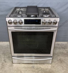 Samsung 5.8 cu ft. Slide-In Gas Range with True Convection in Stainless Steel P