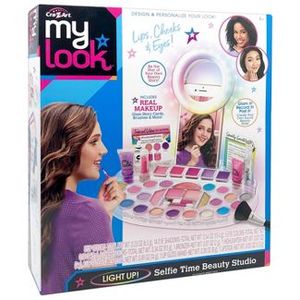 lot 101 image: My Look Selfie Time Light Up Beauty Studio