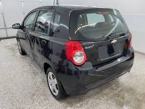 lot 21G image: 2010 Chevrolet Aveo LT - 2 OWNERS - 68,679 MILES
