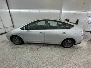 lot 2A image: 2007 Toyota Prius Touring