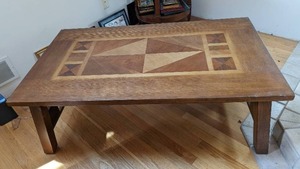 lot 4 image: Arts And Crafts  Mission Style Coffee Table