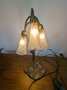 lot 57 image: Lilypad Lamp