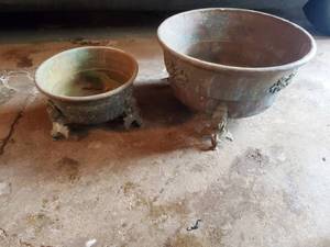 lot 143 image: Metal Planters