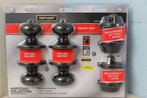 lot 32 image: NEW Defiant Hartford Matte Black Single Cylinder Keyed Entry Project Pack Combo Pack $54.97 MSRP Model #BGX9L1BD