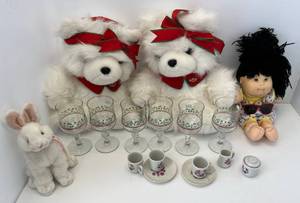 lot 54 image: Group Including Vintage Santa Bears, Childs Tea Set And More