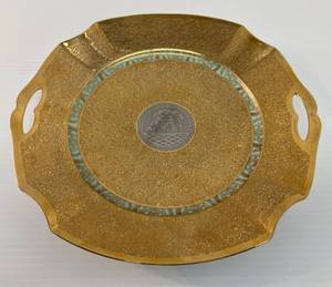 lot 107 image: Vintage Arzberg 24 Karat Gold Incrusted Platinum Porcelain Handled Cake Plate, Bavarian Made 11 x 10 12