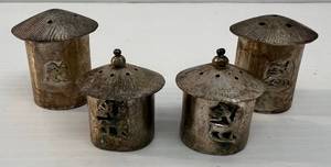 lot 109 image: Two Sets Of Vintage Oriental Themed Salt & Pepper Shakers (Possible 830) 4.471 Oz.