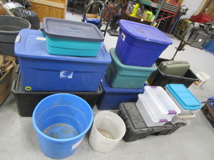 Totes & Buckets