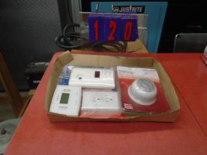 Flat of electronics. As shown.