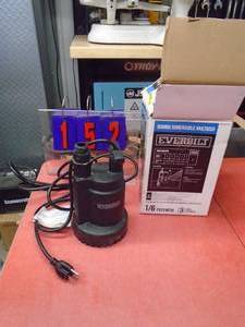 Everbilt 16 hp submersible pump. Lightly used. Tested & works. As shown.