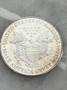 Trump One Dollar Coin