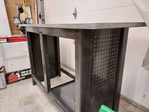 Work bench