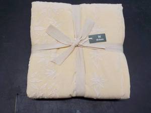 Dawson Duvet size FullQueen -Crm...