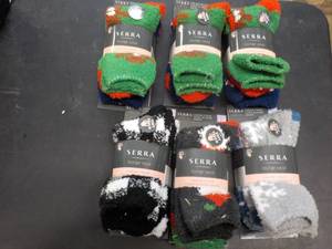 6 pair New Serra Fuzzy Slipper Sock...