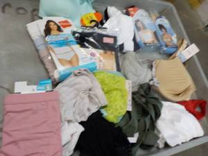 New Ladies Underwear and Bras mixt...