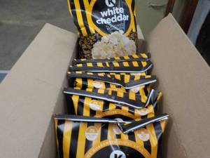 5 - 5.75 oz Bag White Cheddar Popco...