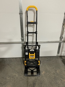 lot 8 image: Cosco Shifter XL Folding Hand Truck