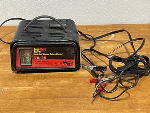 lot 36 image: Ever Start Battery Charger