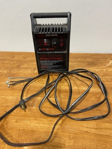 lot 37 image: Craftsman Battery Charger