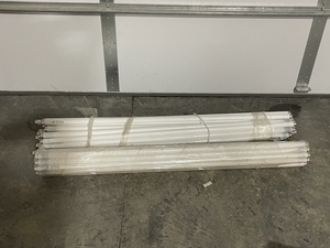 lot 52 image: 4 Foot Light Bulbs T8